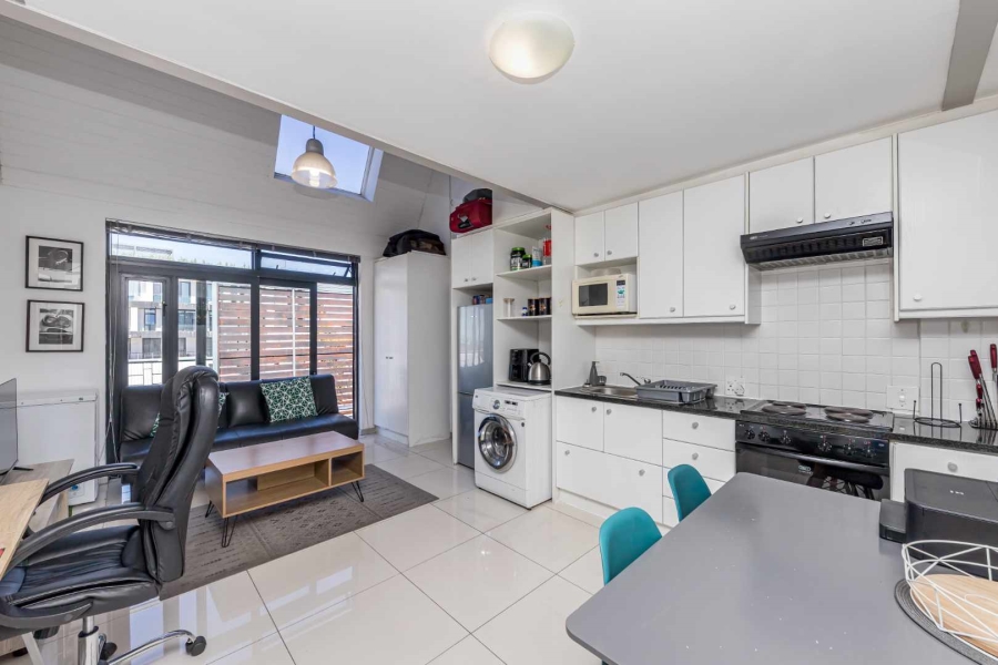 1 Bedroom Property for Sale in Observatory Western Cape